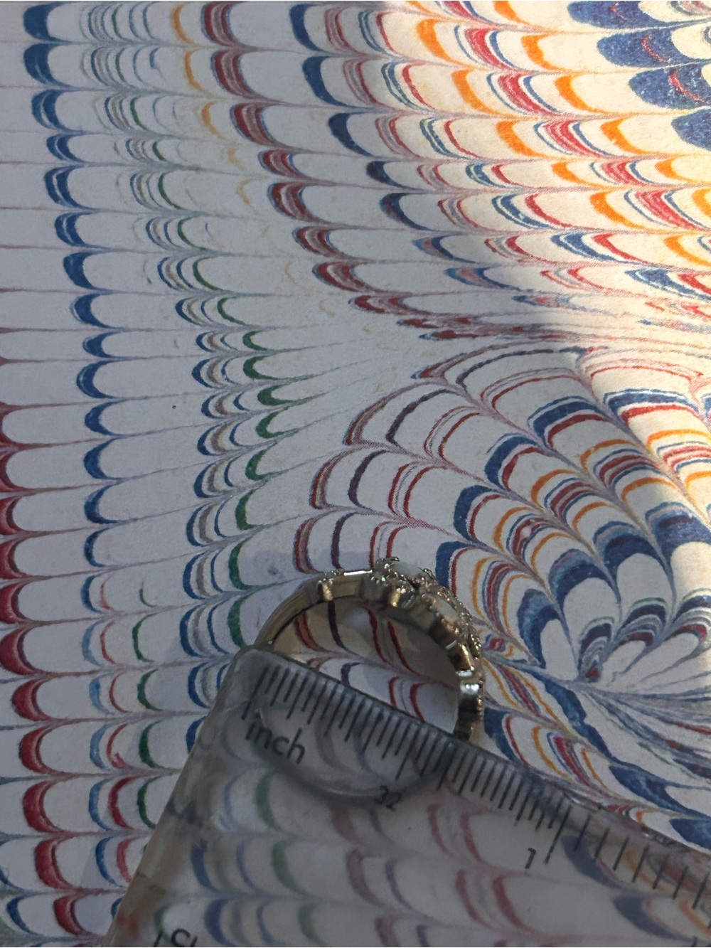 Two Vintage Styled Silver Crystal Rings - Picture 8 of 8